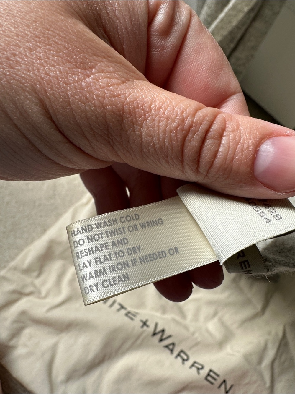 White + Warren gray Cashmere Wrap - Picture 4 of 6